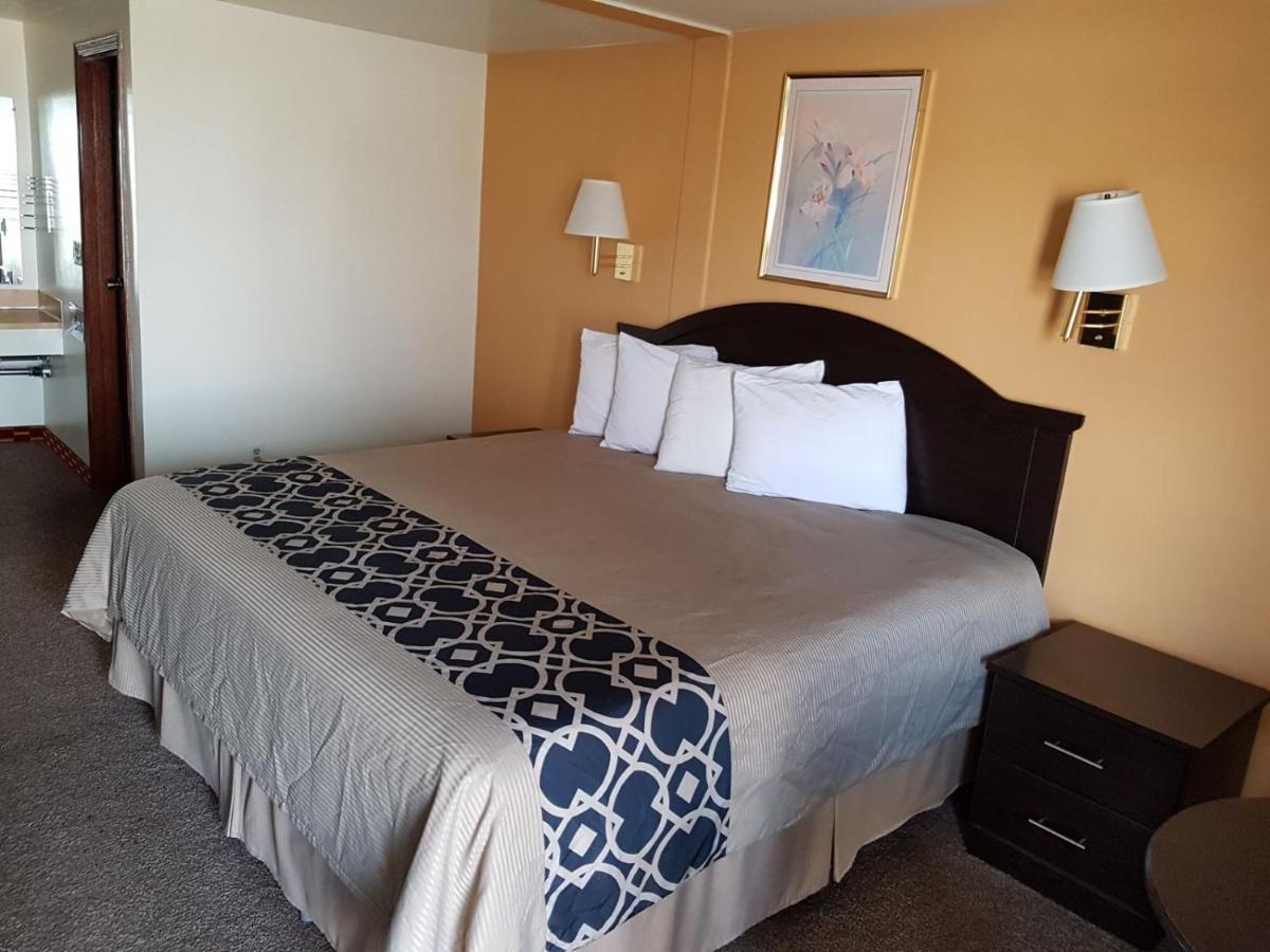 Large Single Room