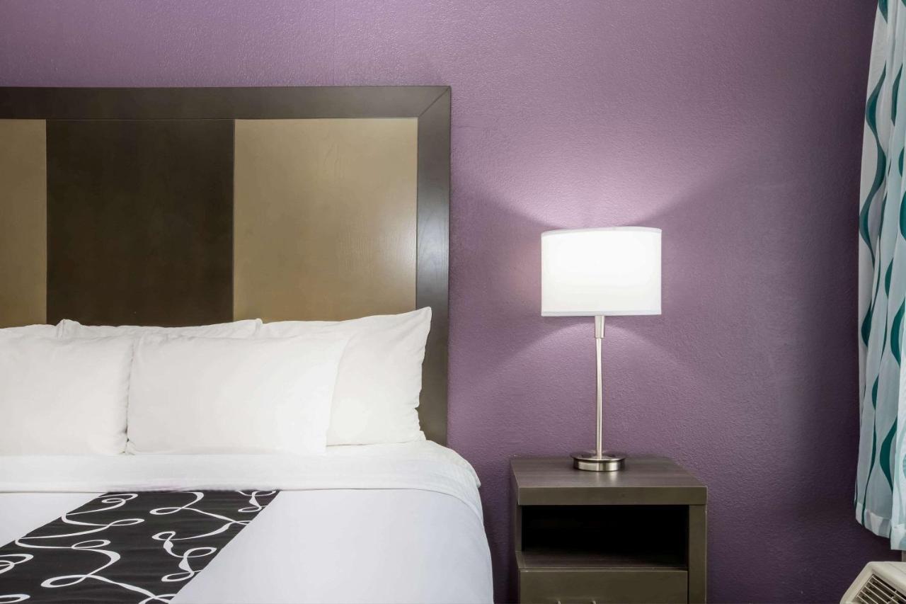 Deluxe Queen Room with Two Queen Beds