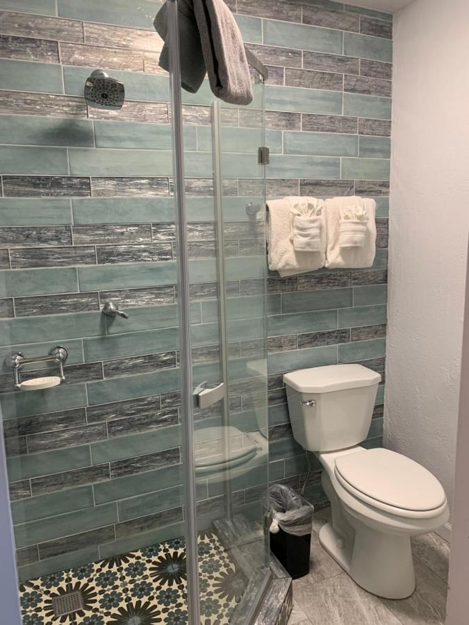 Standard Double Room #10,1021748620:JPEG