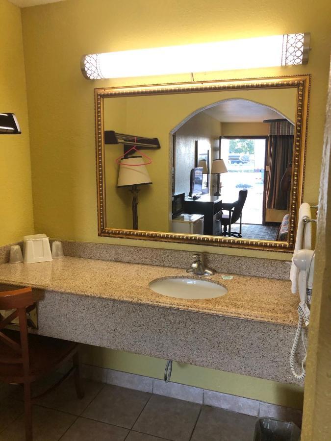 King Room,1039337875:JPEG