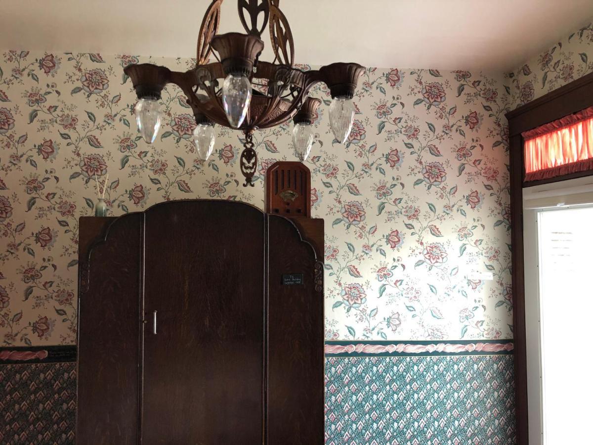 Queen Room with Balcony