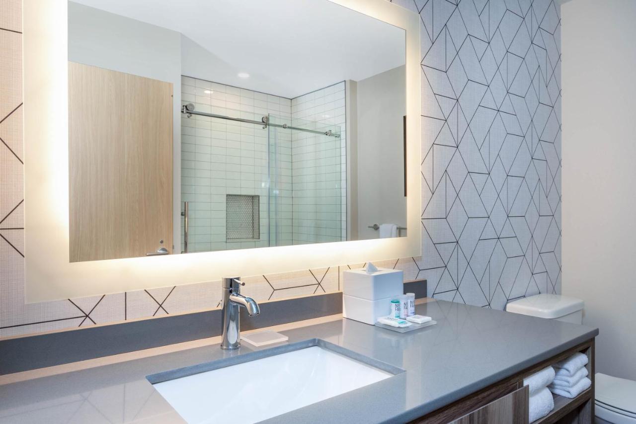 Quarto King Deluxe - Acesso a Pessoas com Mobilidade Condicionada - Não Fumador
