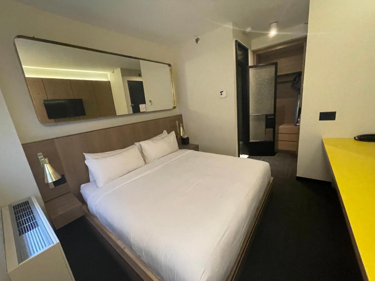 King Room,1216820809:JPEG