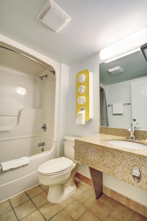 Quarto Queen Deluxe com 2 Camas Queen-size - Não Fumador
