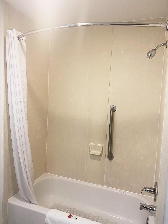 Queen Room with Two Queen Beds - First Floor