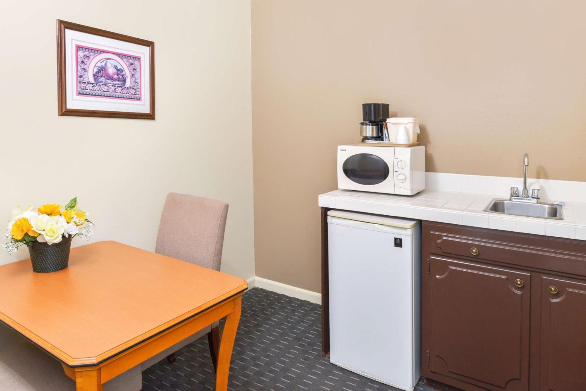 Superior King Room,1706687534:JPEG
