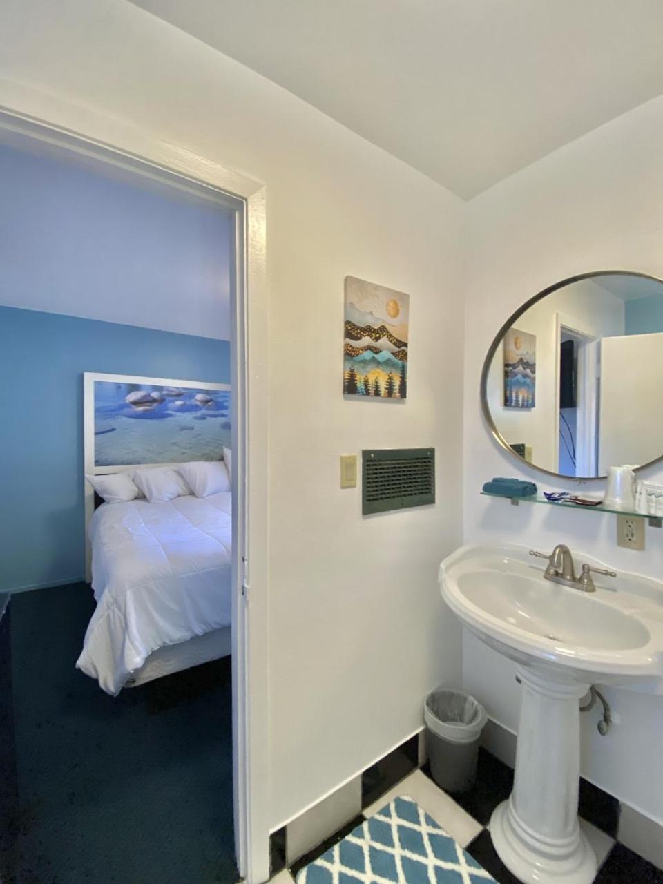 Triple Room,1756411485:JPEG