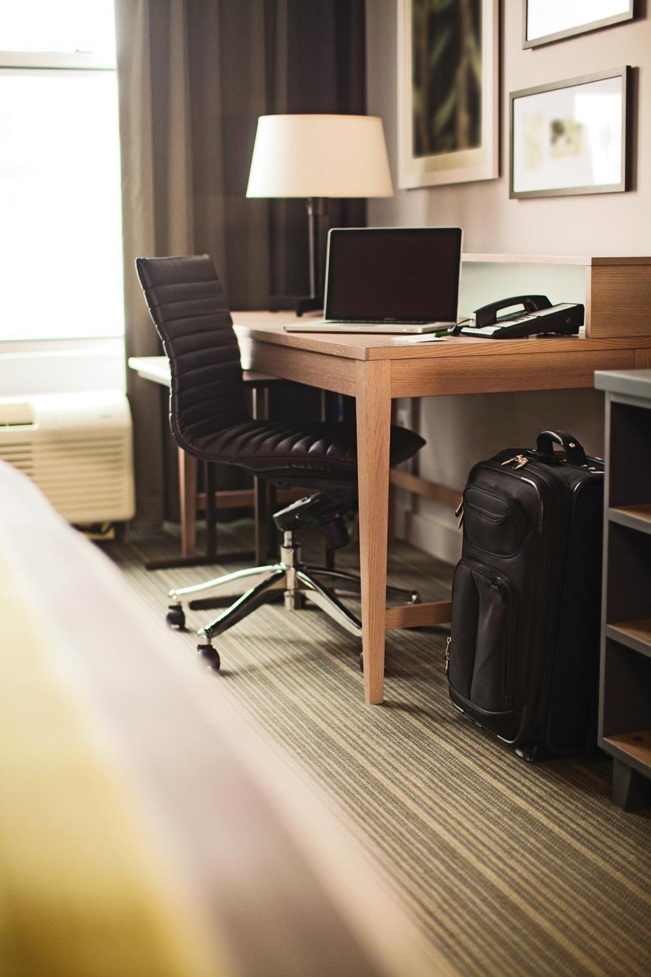 King Room - Disability Access/Non-Smoking