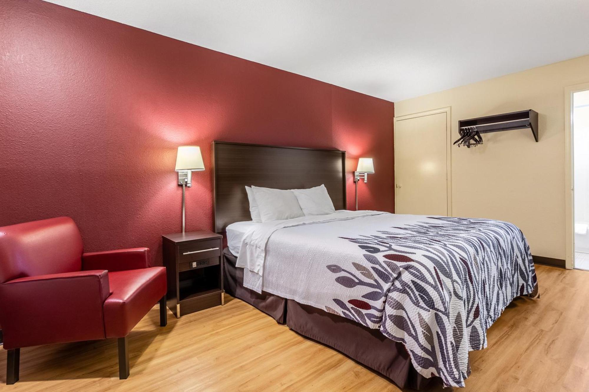 Superior King Room Disability Access Non-Smoking