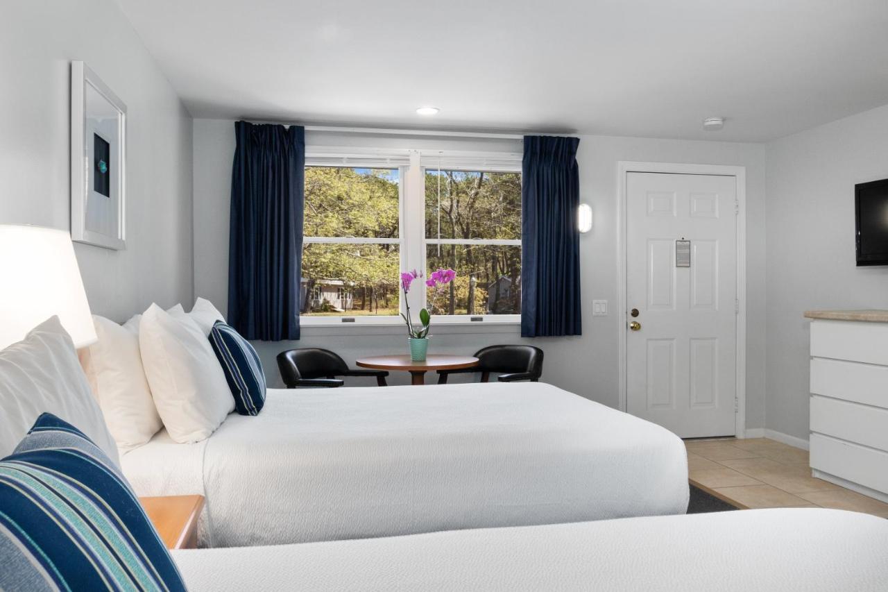 Double Room with Two Double Beds