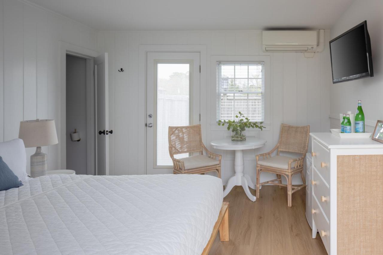 Queen Room,1247619415:JPEG