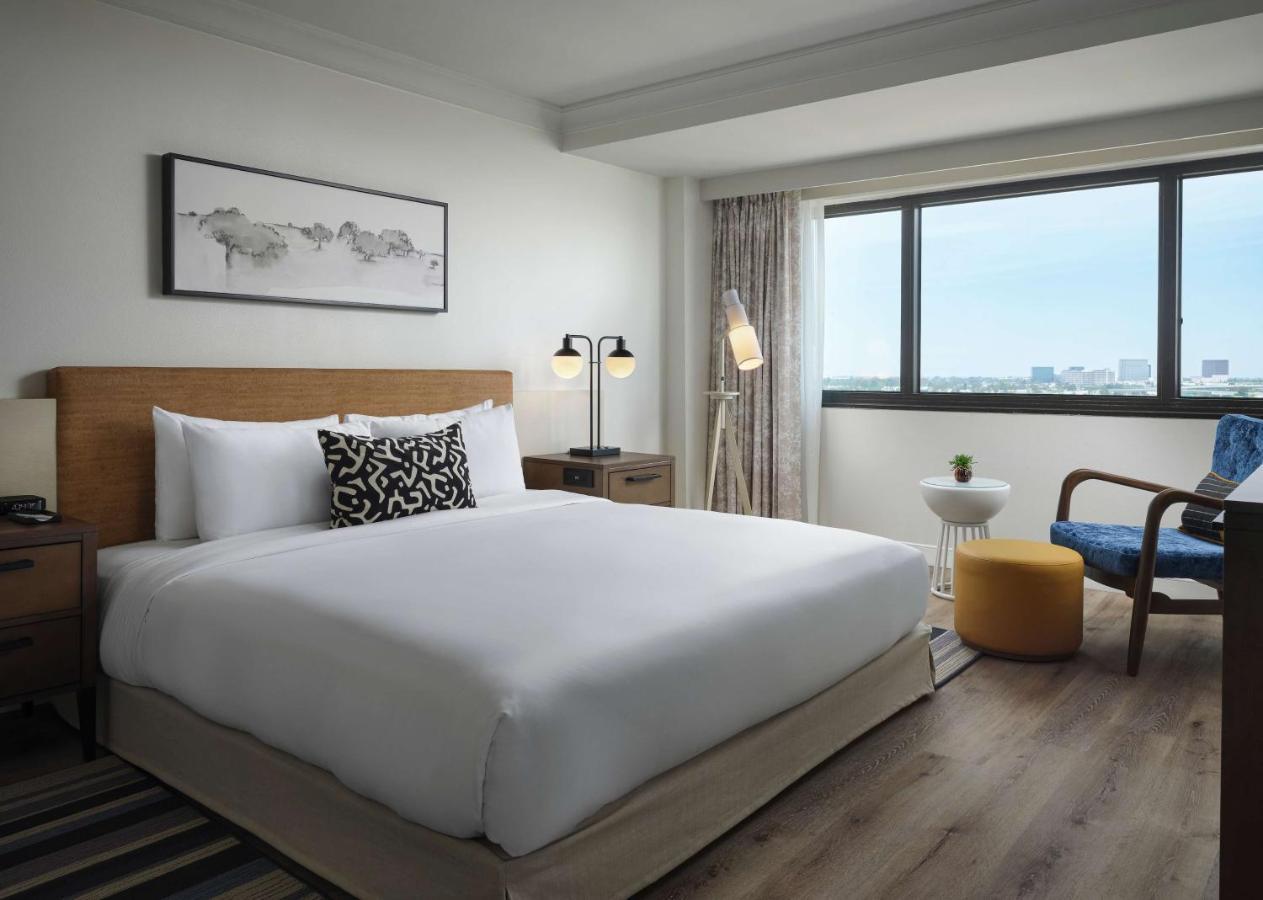 Deluxe King High Floor,1266478267:JPEG