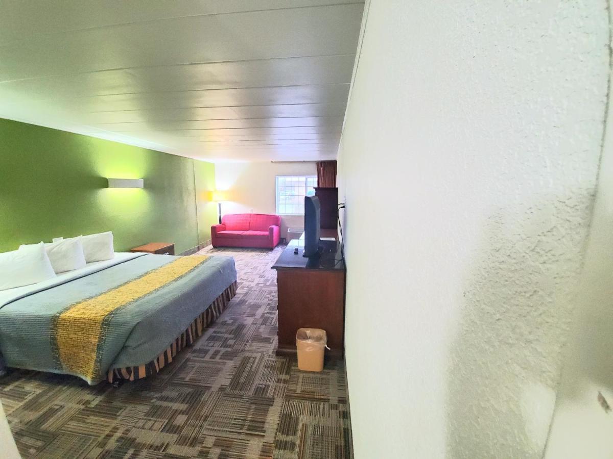 King Room Disability Access-Non Smoking,1216999429:JPEG