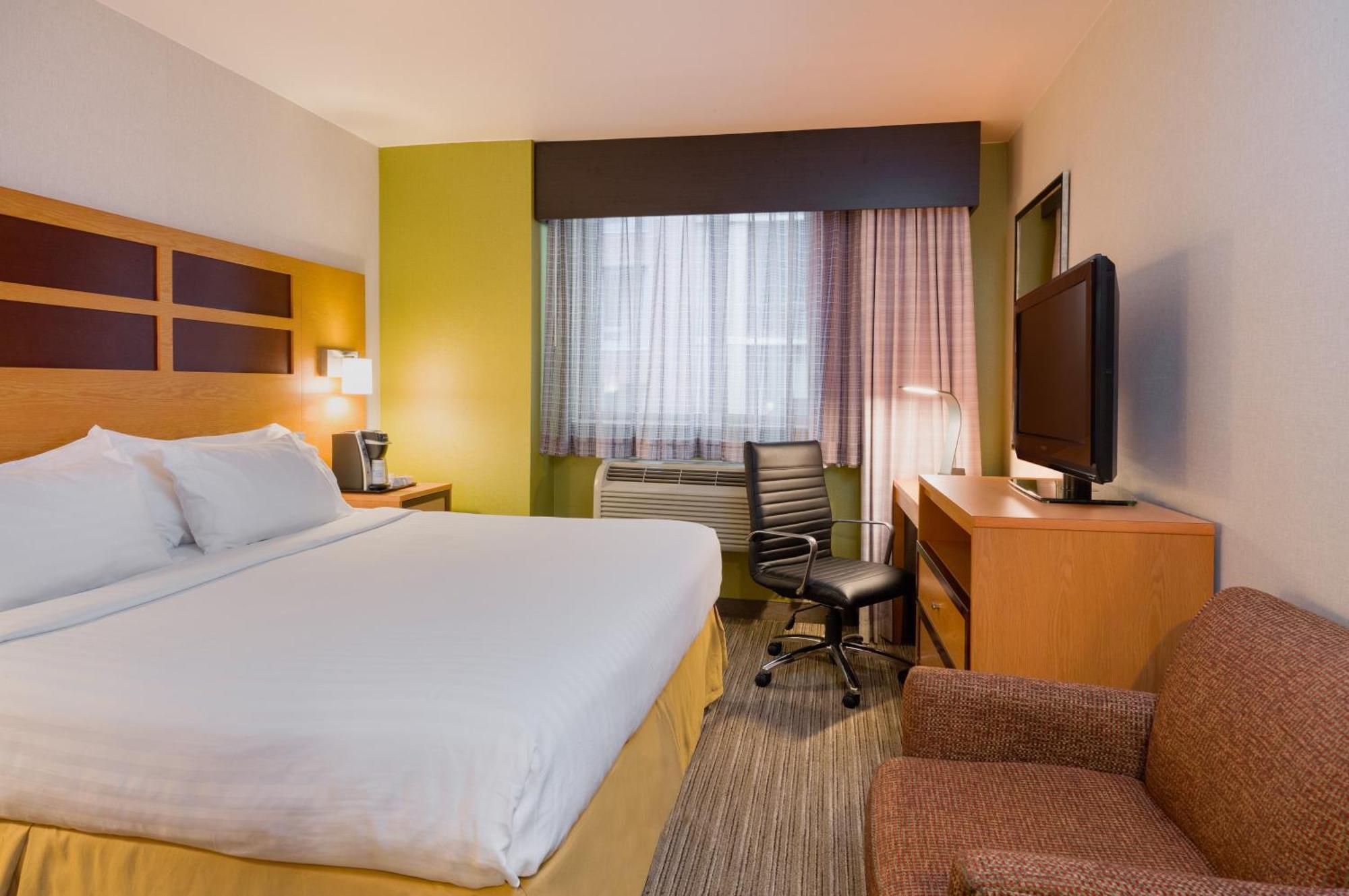 Standard Room,1596867446:JPEG