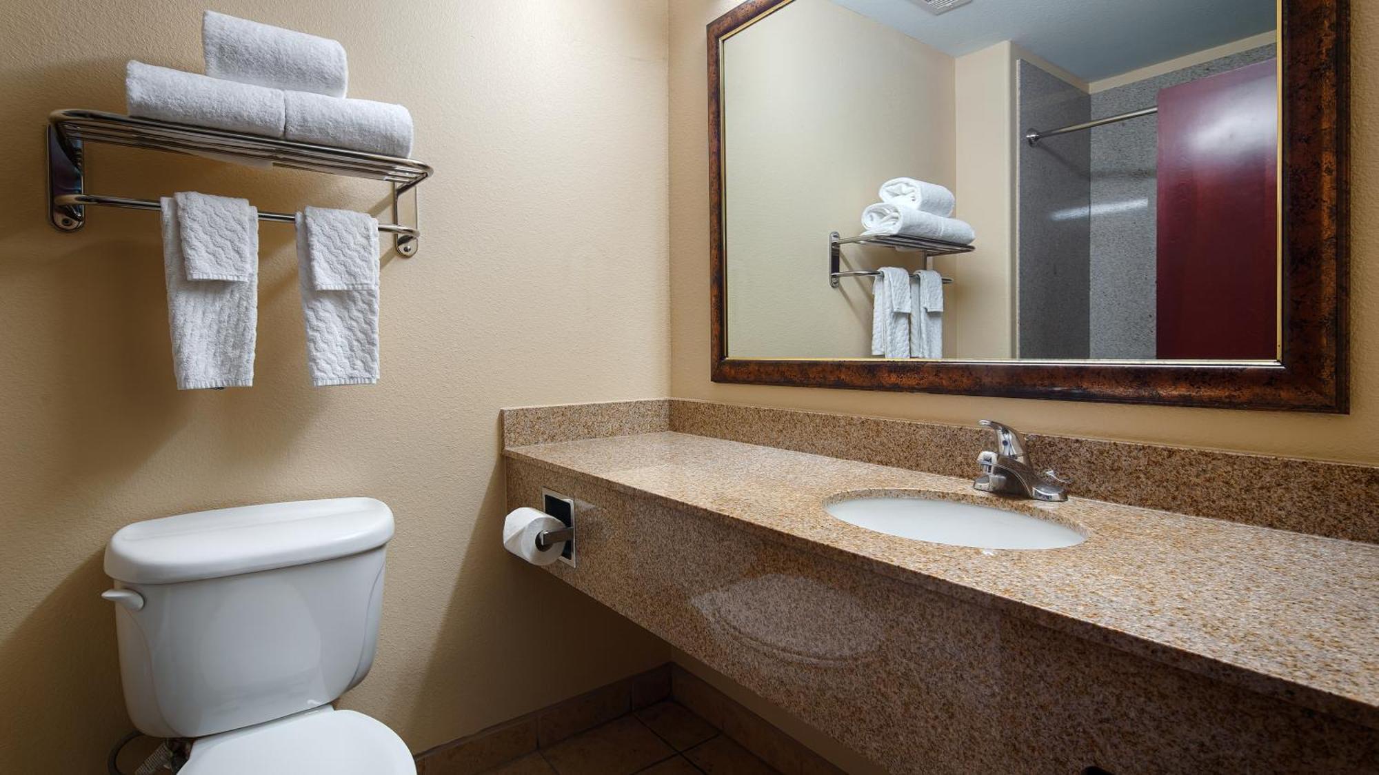 King Suite with Kitchen