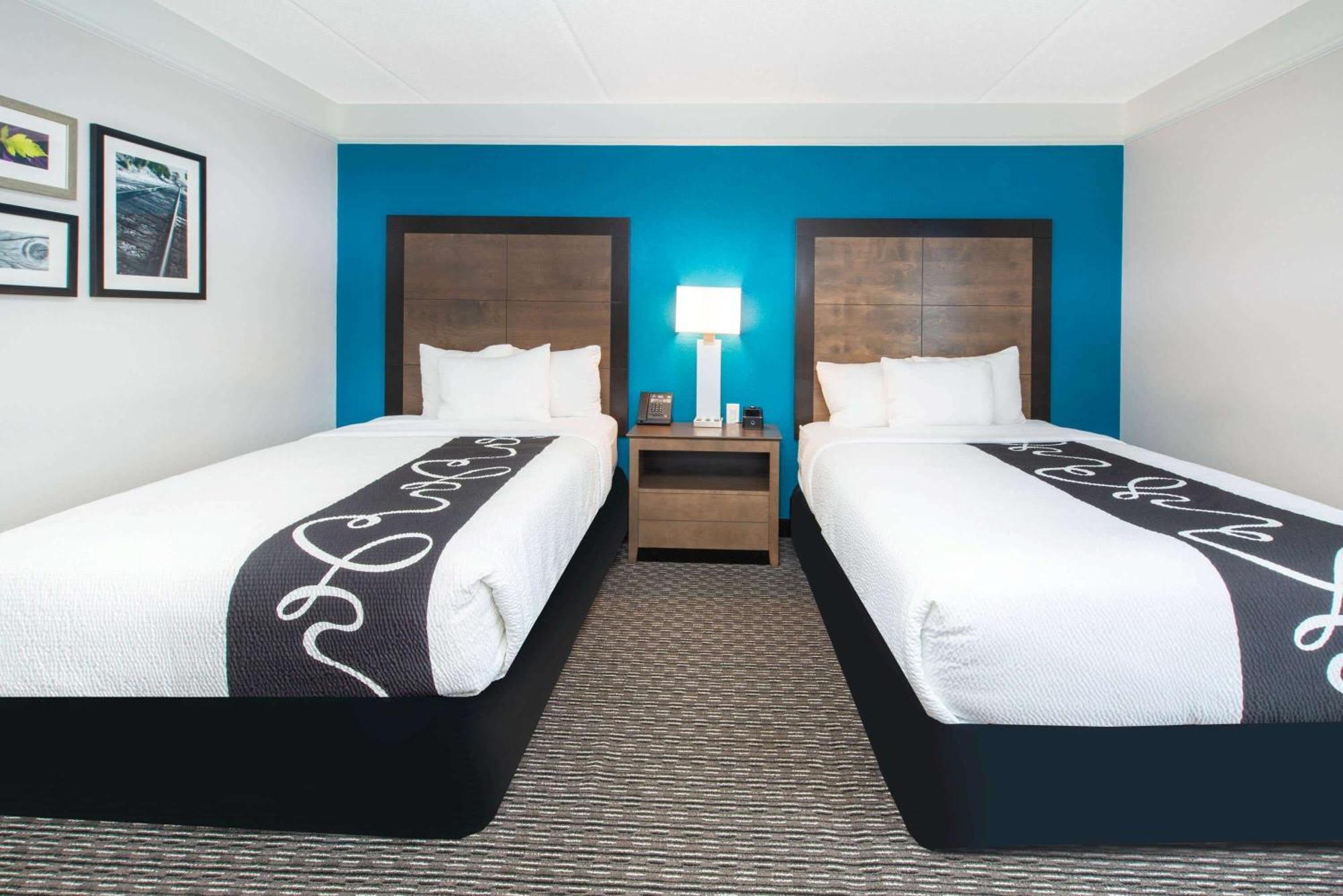 Deluxe Double Room with Two Double Beds