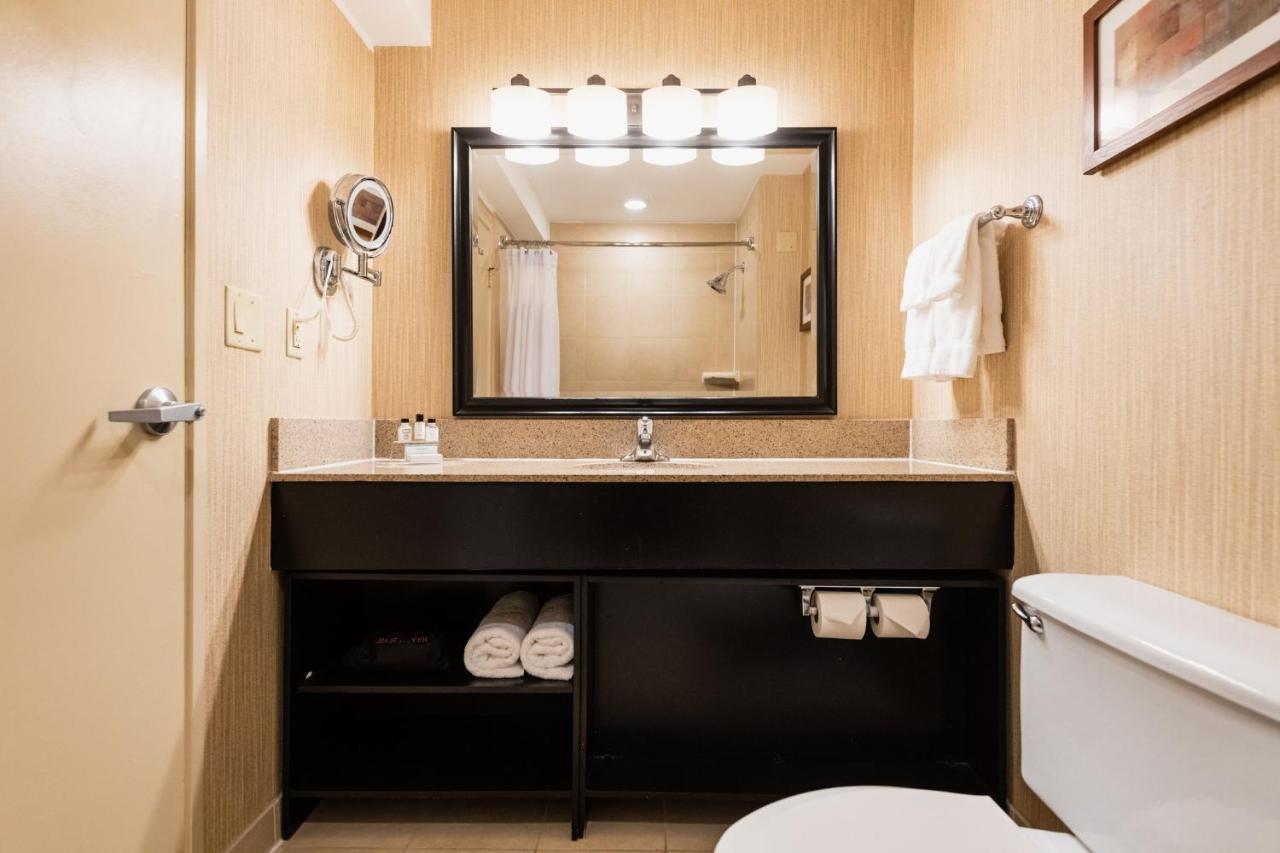 Double Room with Bath Tub - Disability Access