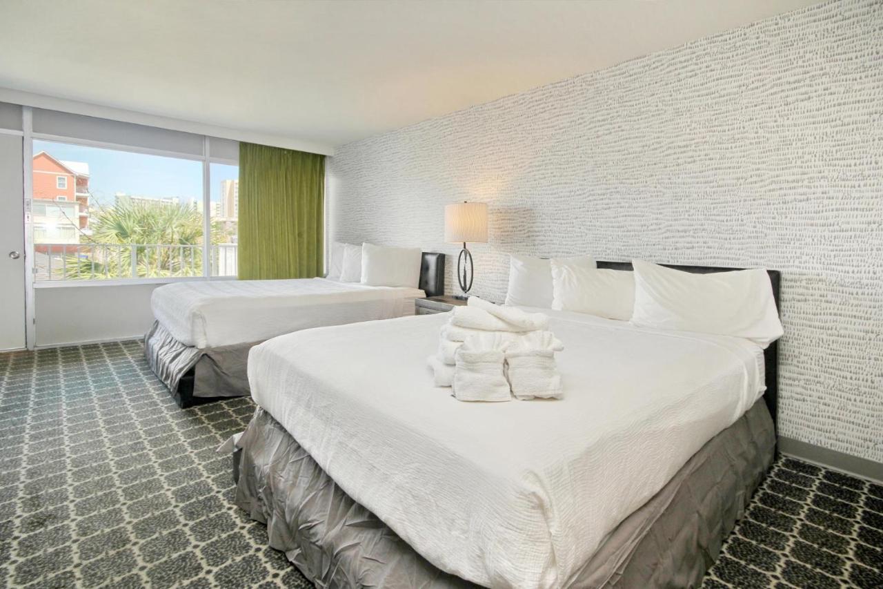 Double Queen Room