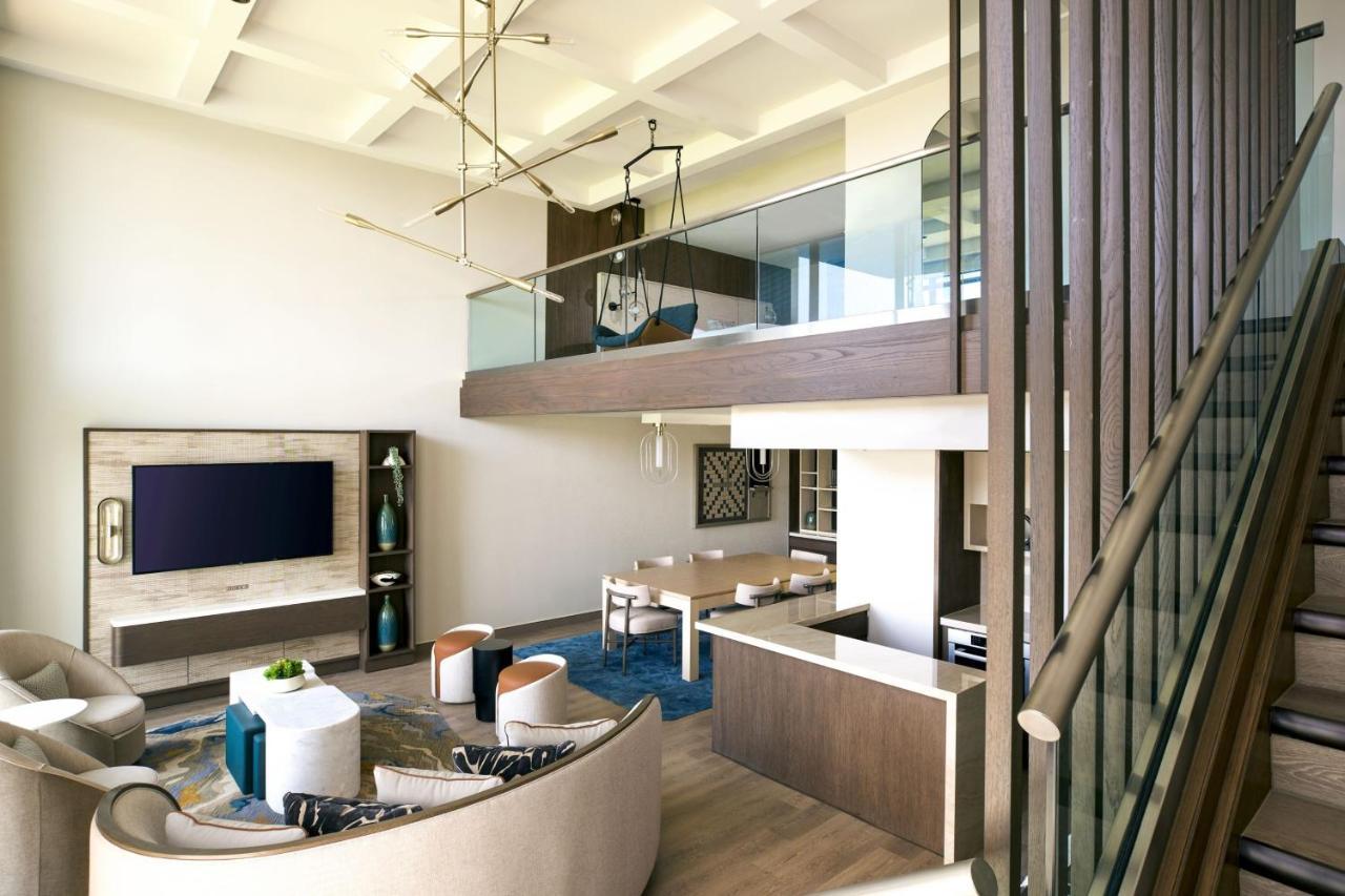 Spyglass, Bi-Level Suite, 1 King, Ocean View, Sky