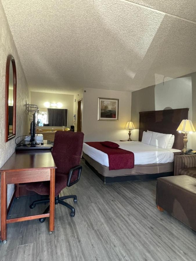 King Room - Non-Smoking