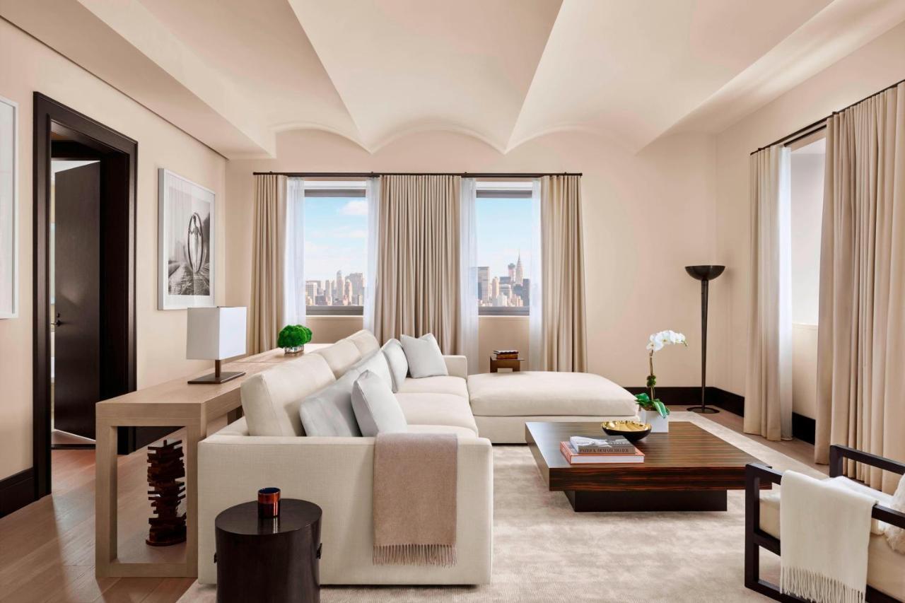 Penthouse Suite,960517696:JPEG