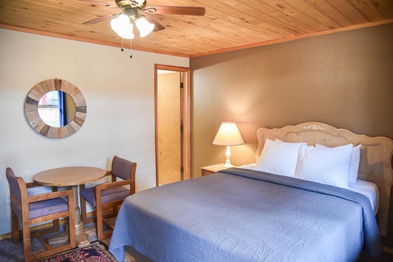 Small Double Room