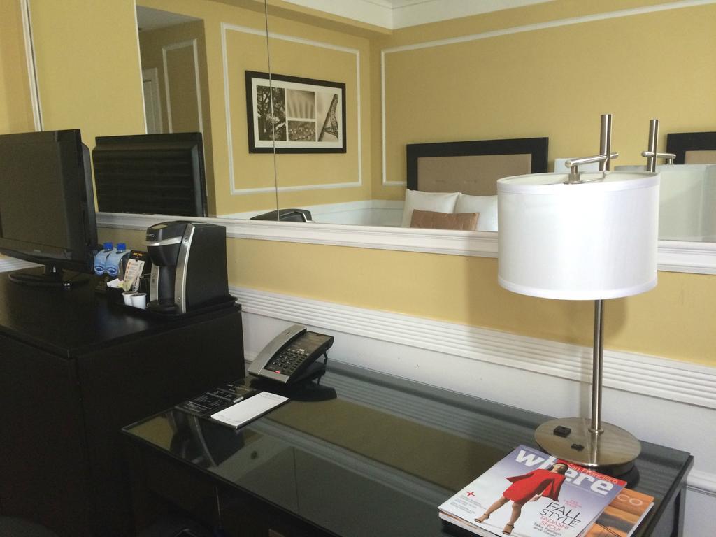 Superior Queen Room,1618265431:JPEG