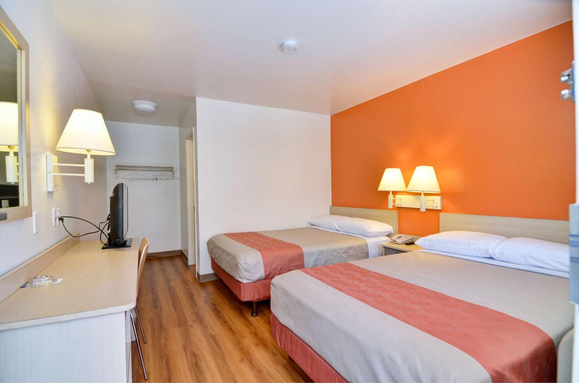 Quadruple Room,1435021720:JPEG