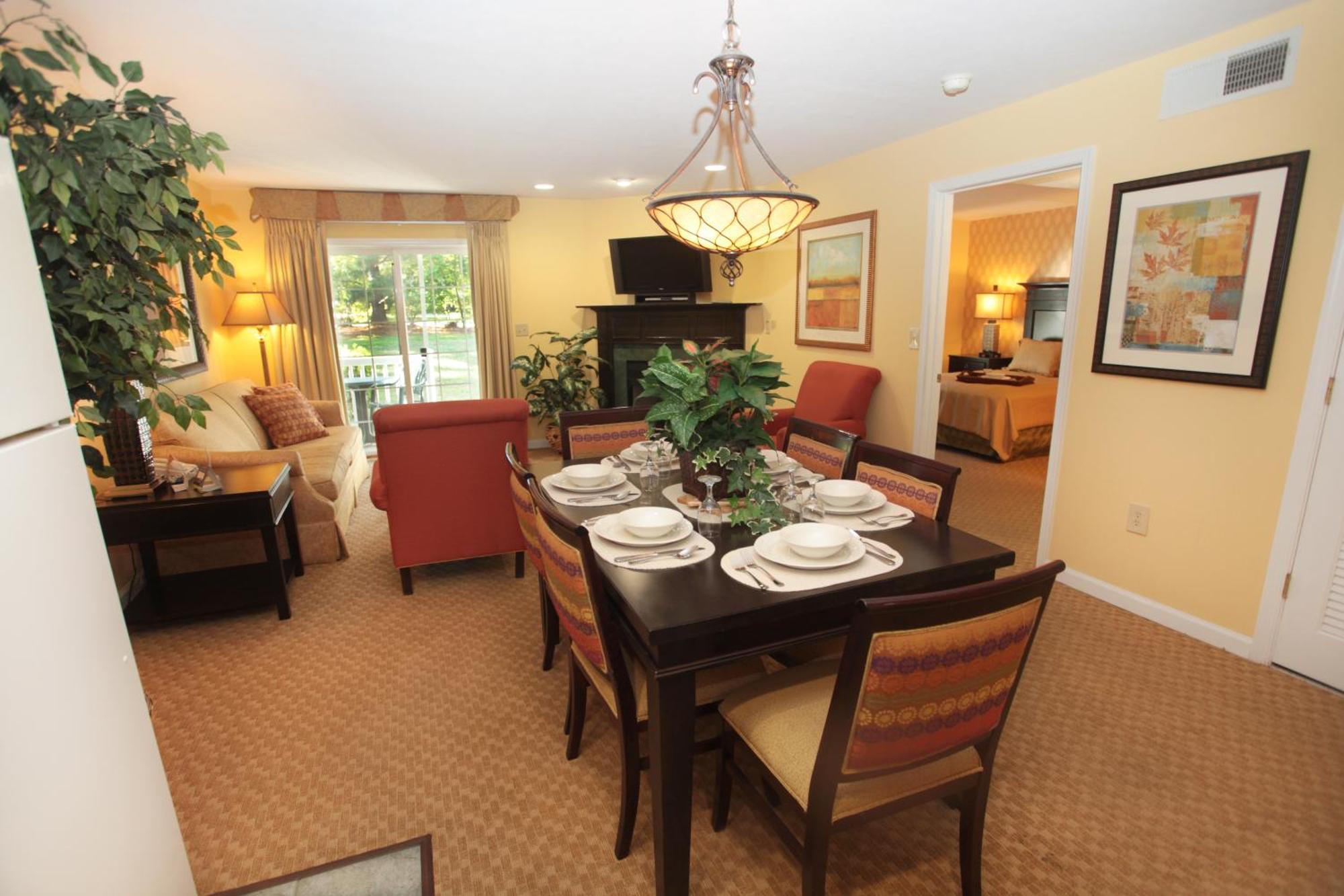 Deluxe Two-Bedroom Suite