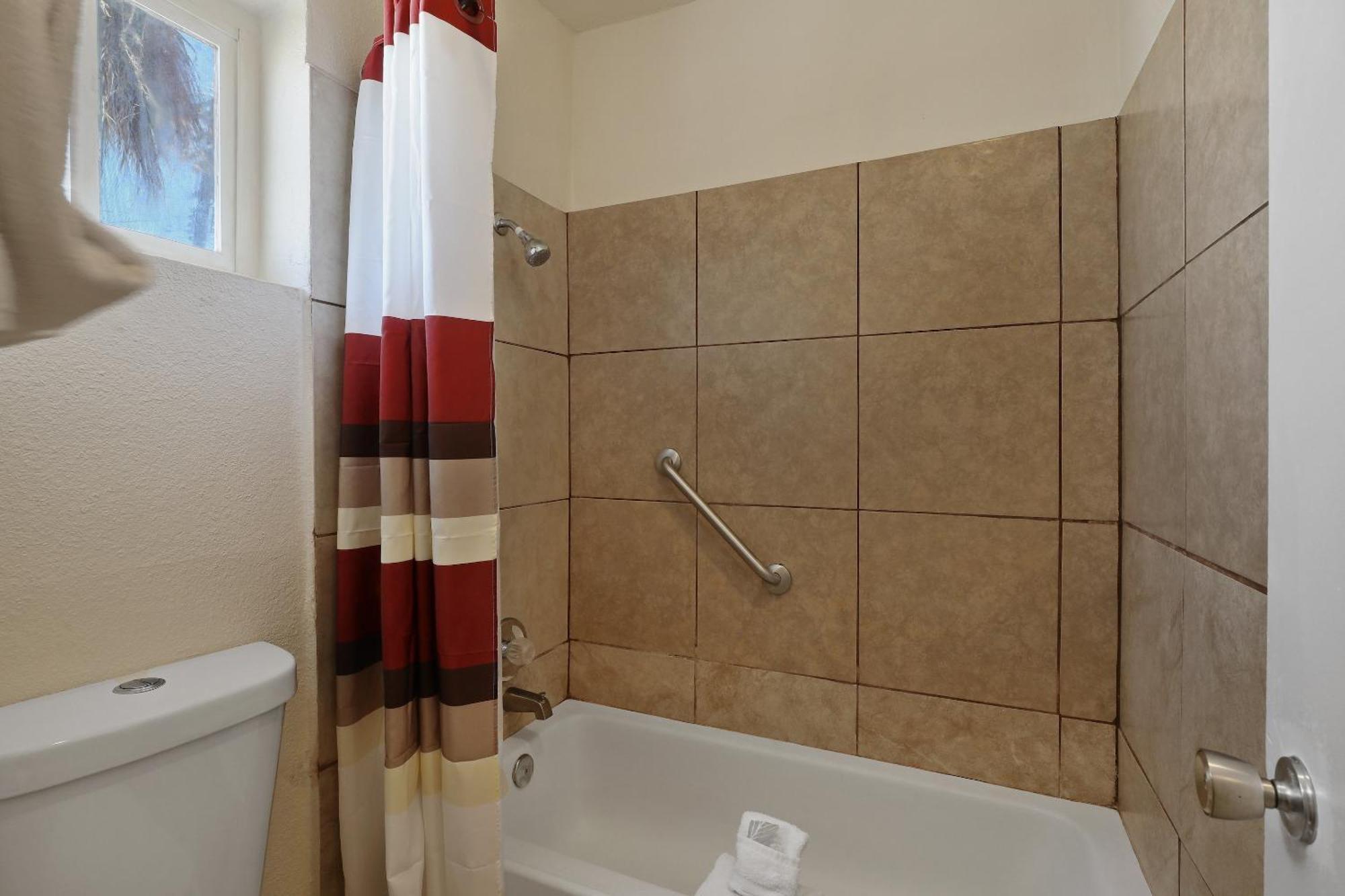 Suite mit Kingsize-Bett – Nichtraucher