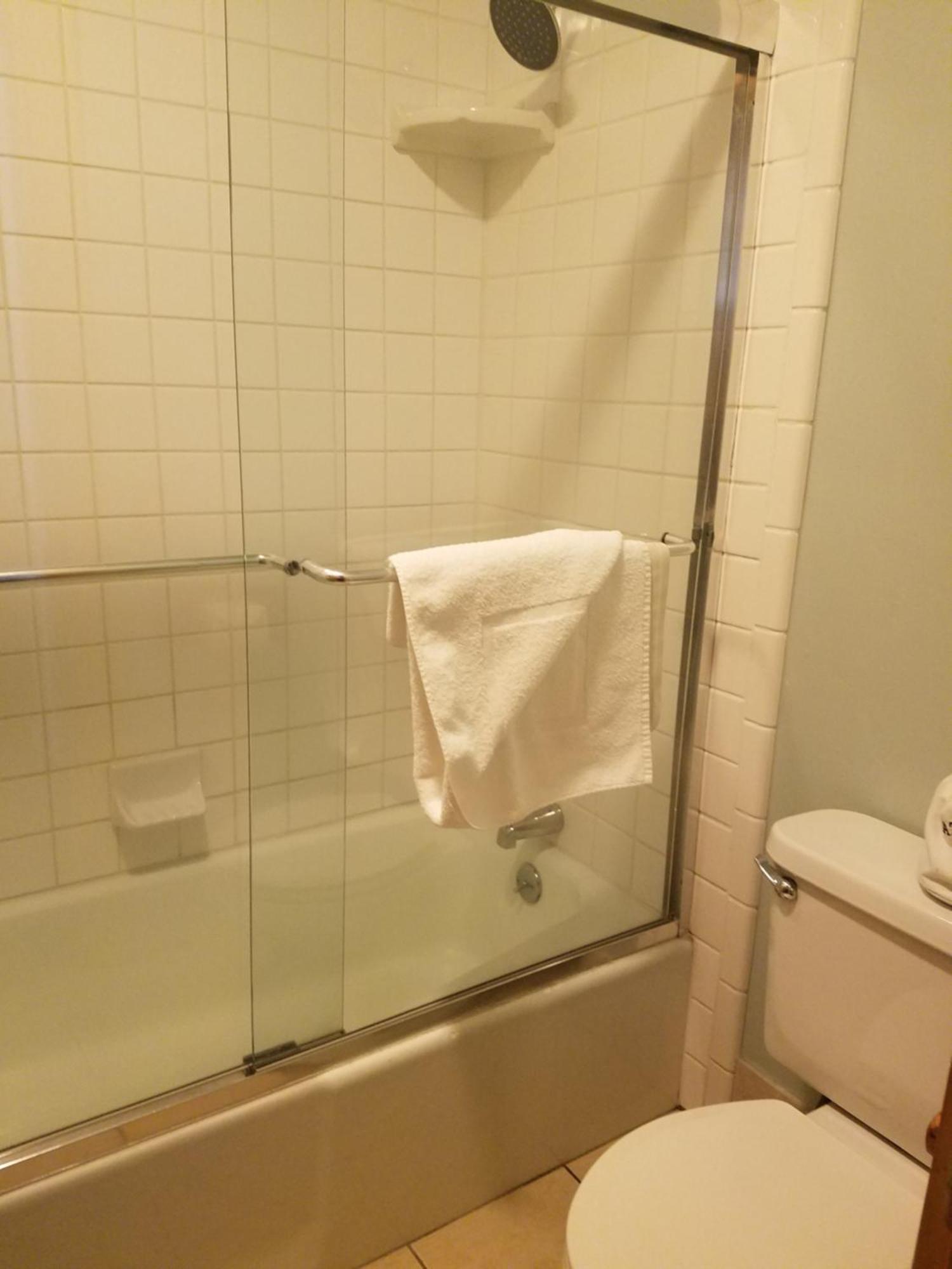 Two-Bedroom Townhouse,701149642:JPEG