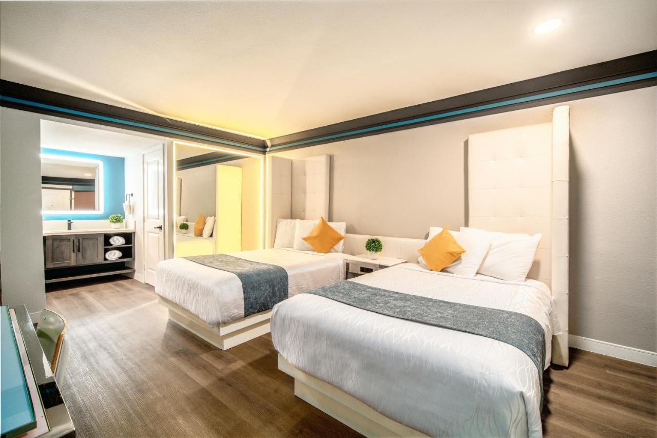 Deluxe Double Studio