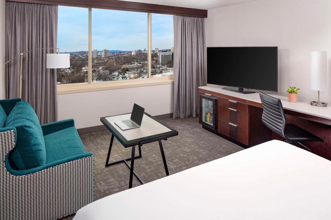Quarto King com Banheira Acessível a Pessoas com Mobilidade Condicionada - Acesso a Pessoas com Mobilidade Condicionada