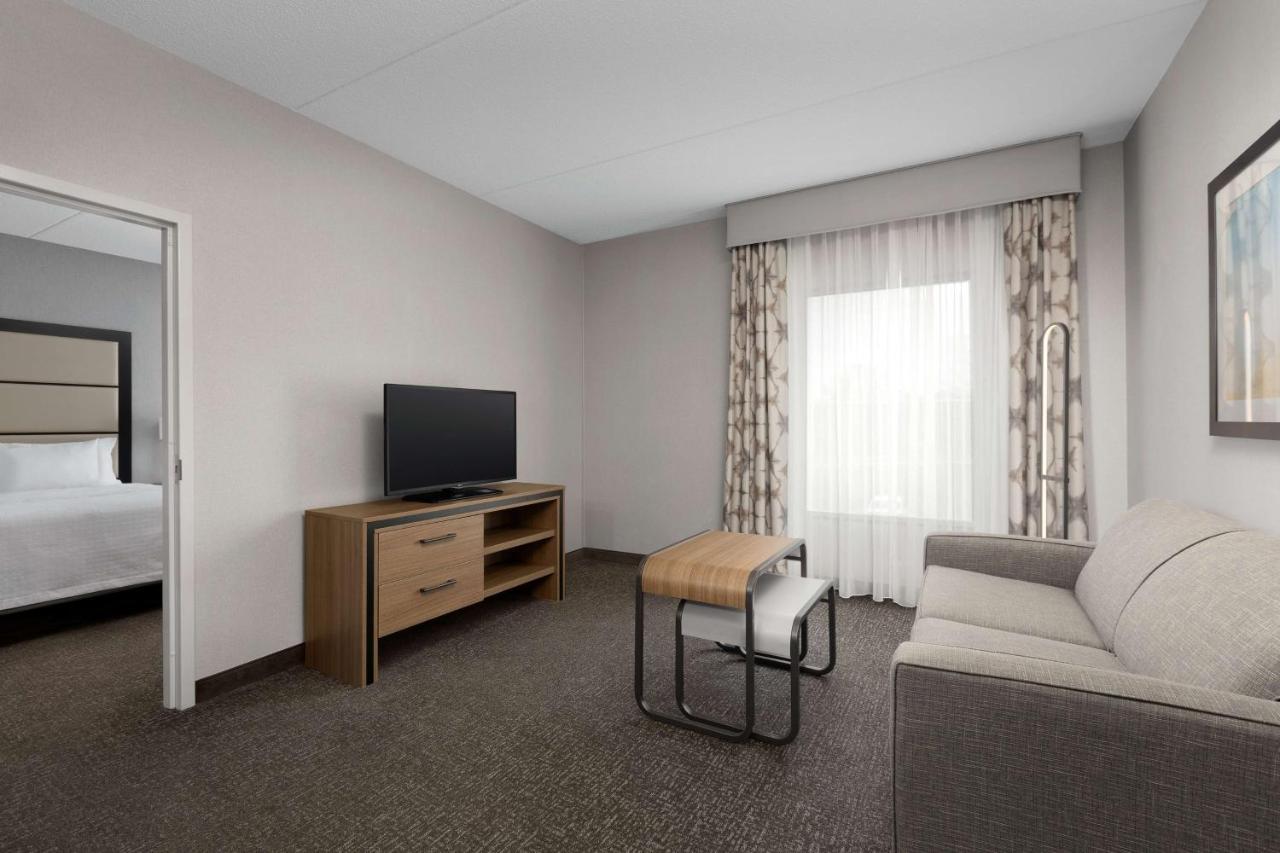 One-Bedroom King Suite Non-Smoking