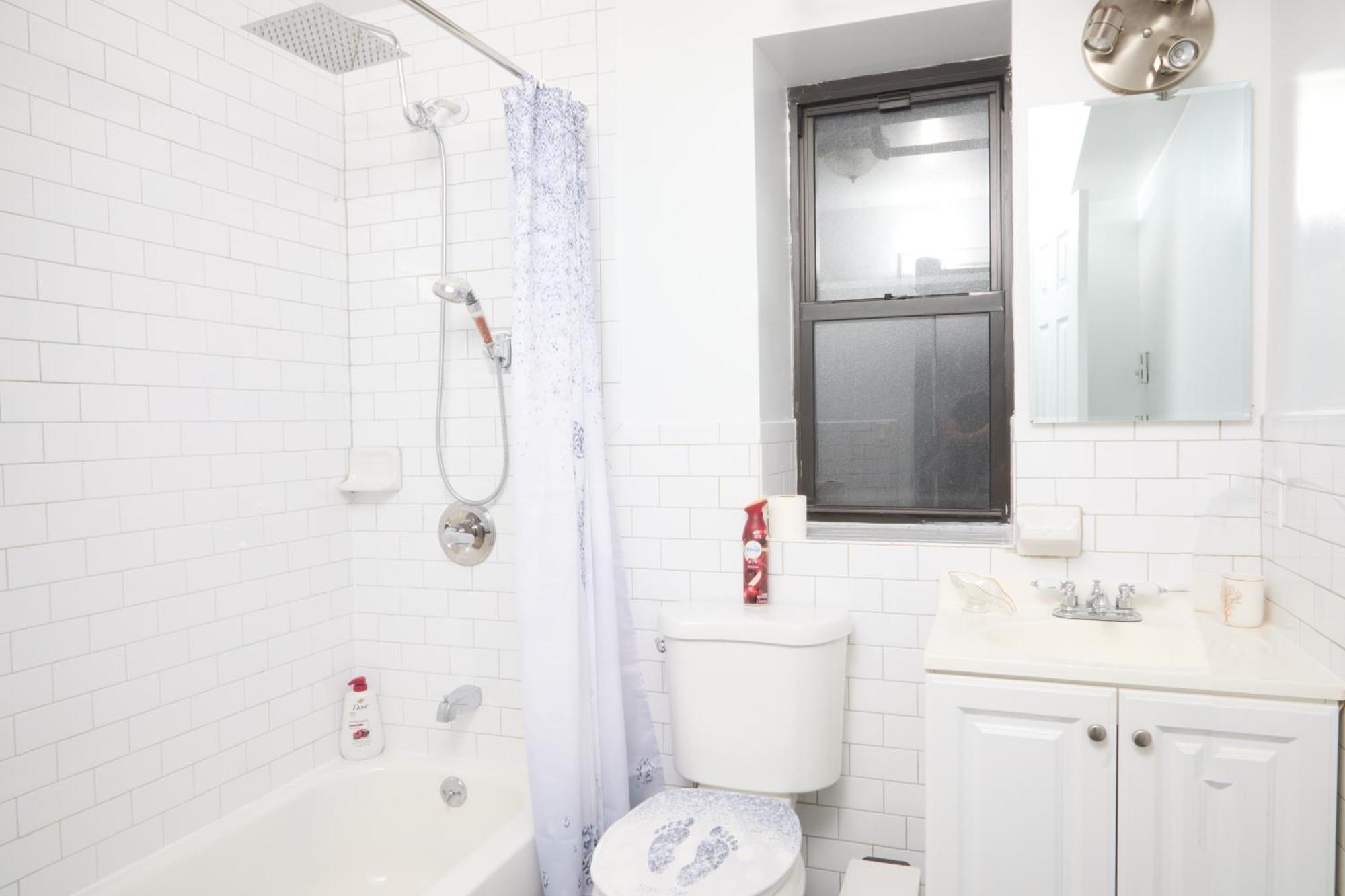 Double Room,1508870863:JPEG