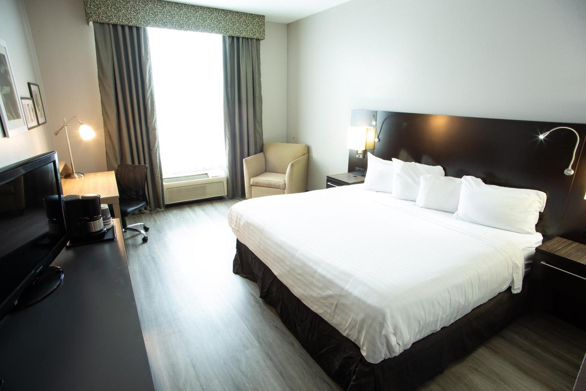 King Room Disability Access or Non Smoking