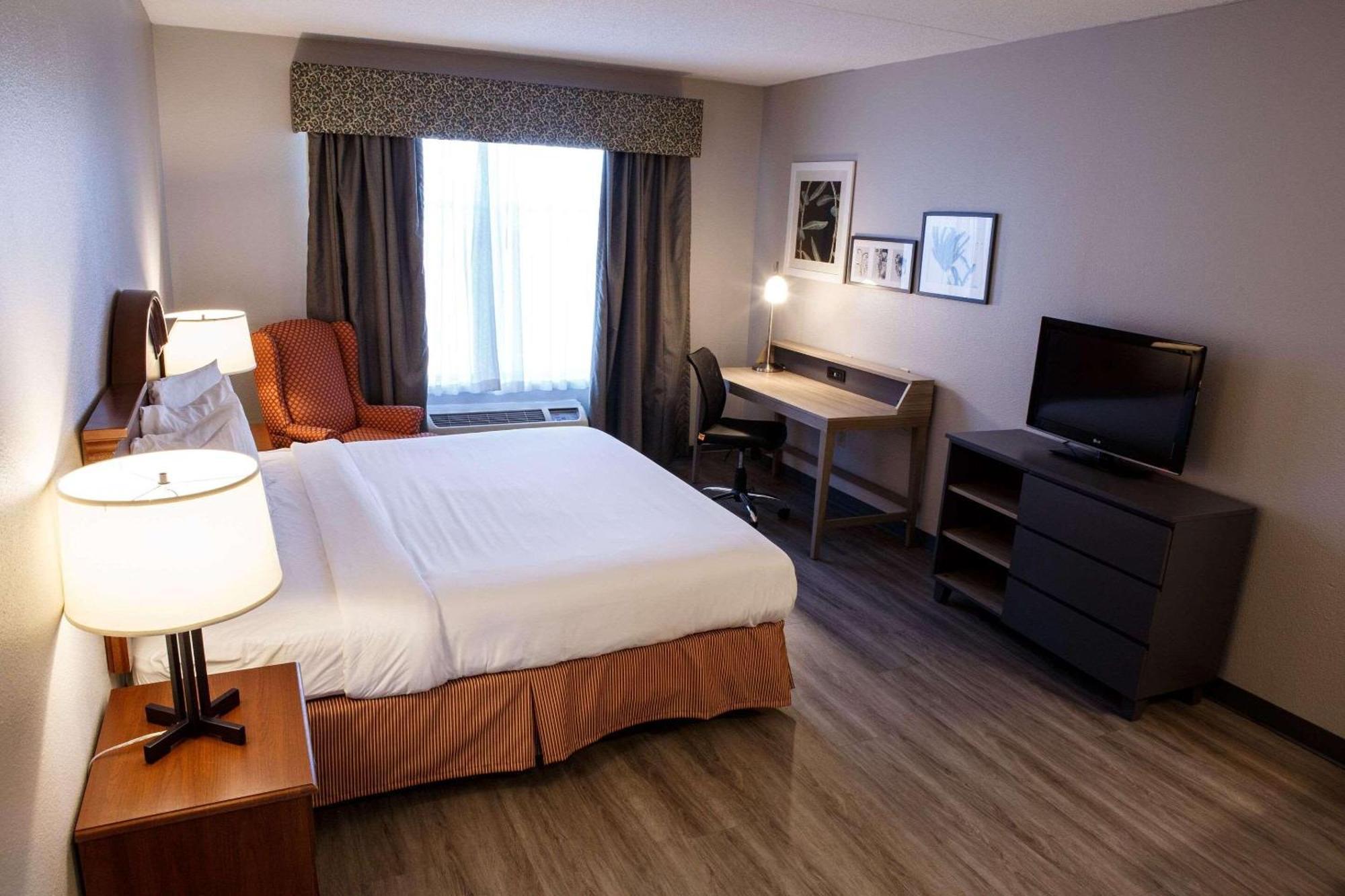 King Room Disability Access or Non Smoking