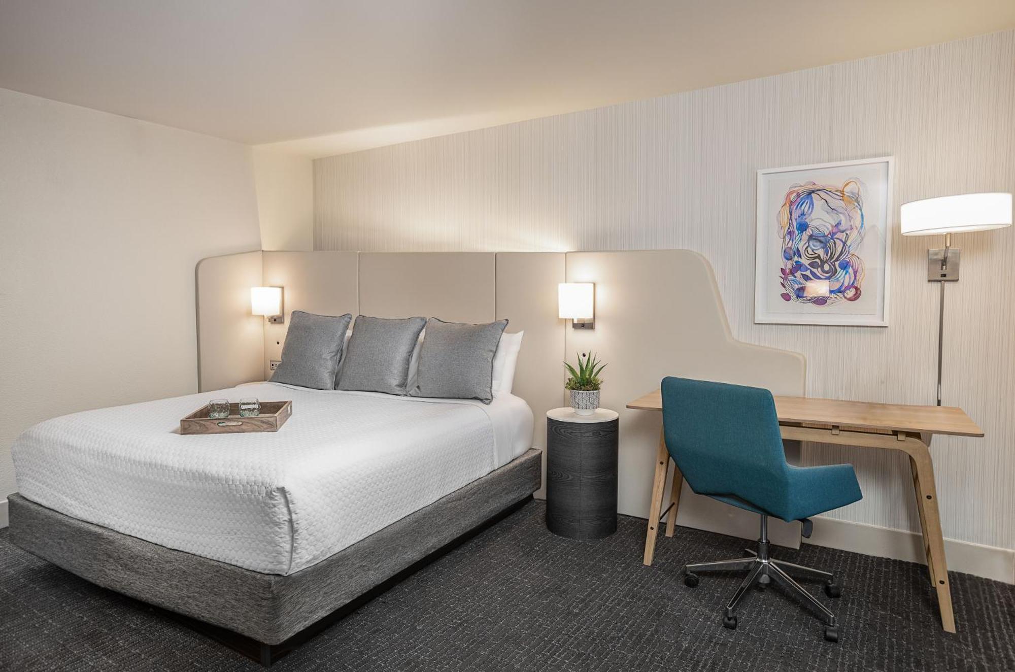 Standard King Room,1530918685:JPEG