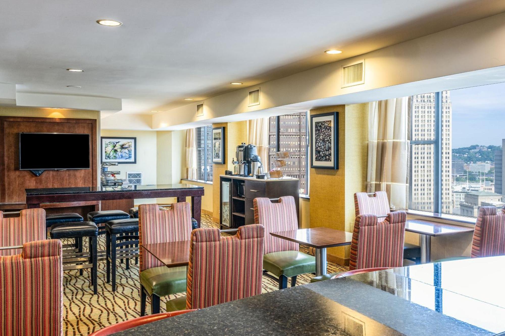 Quarto King - Piso Porteiro (Concierge)