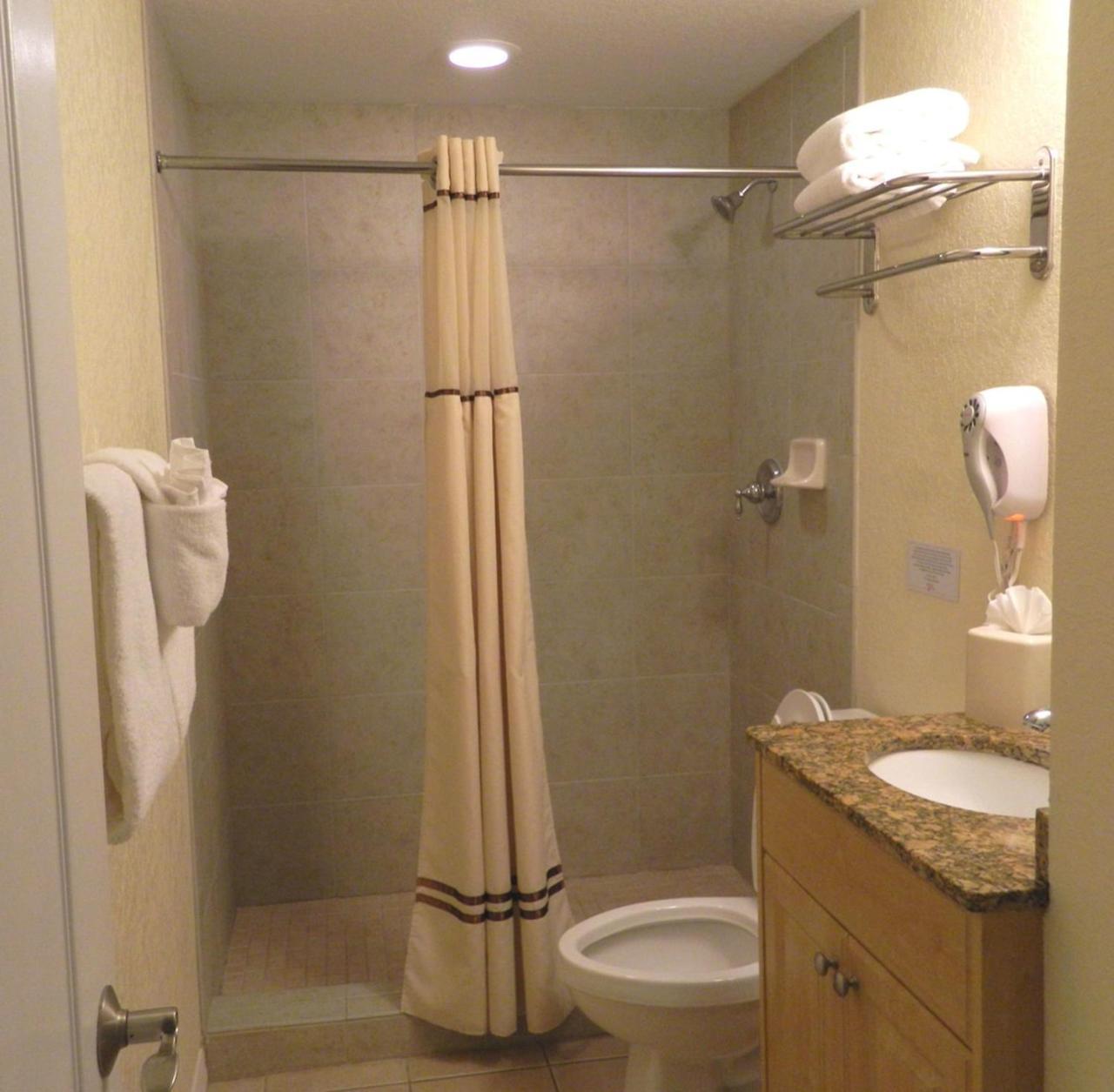 Two Bedroom Suite Balcony Gulf Front View,701070196:JPEG