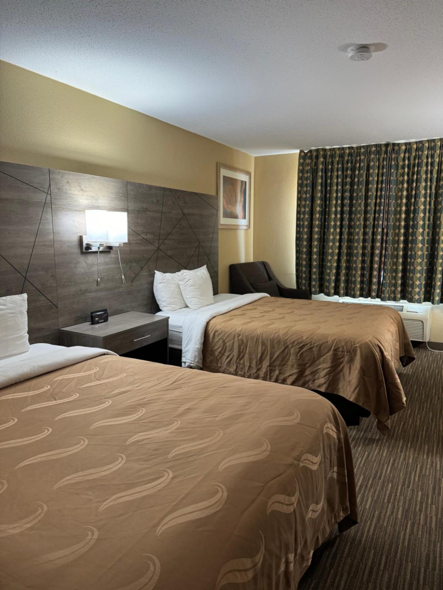 Double Room with Two Double Beds - Non-Smoking