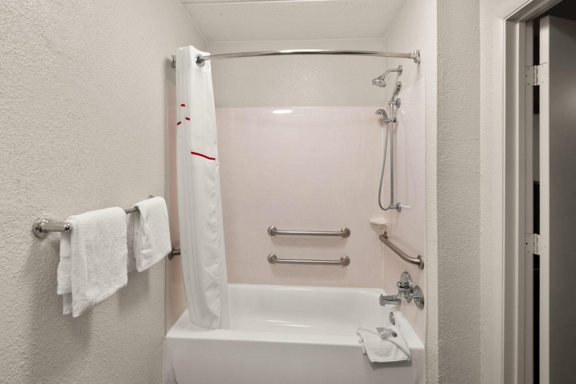 Standard King Room Disability Access Smoke Free