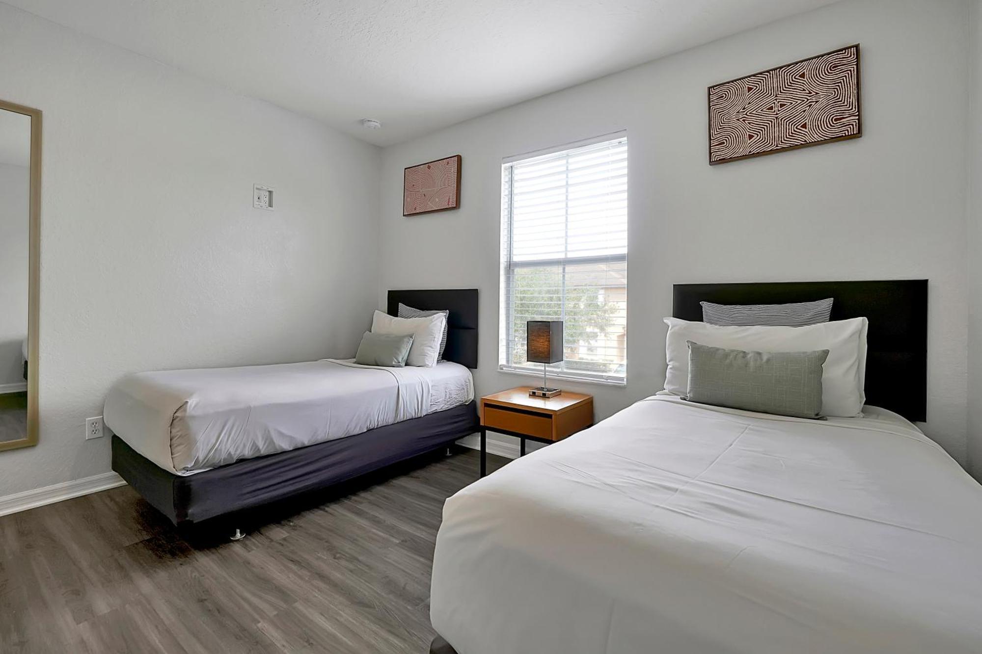 Moradia com 4 Quartos e Banheira de Hidromassagem Privada (123 m²)