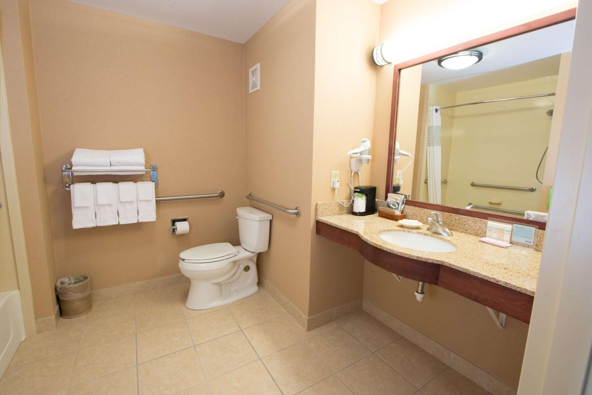 King Room - Mobility Access/Non-Smoking