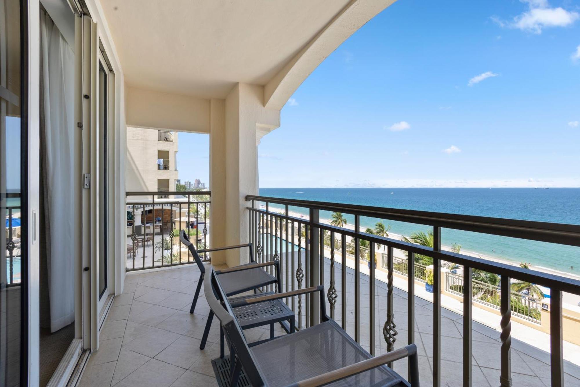 Queen Studio Oceanfront View,1551883648:JPEG
