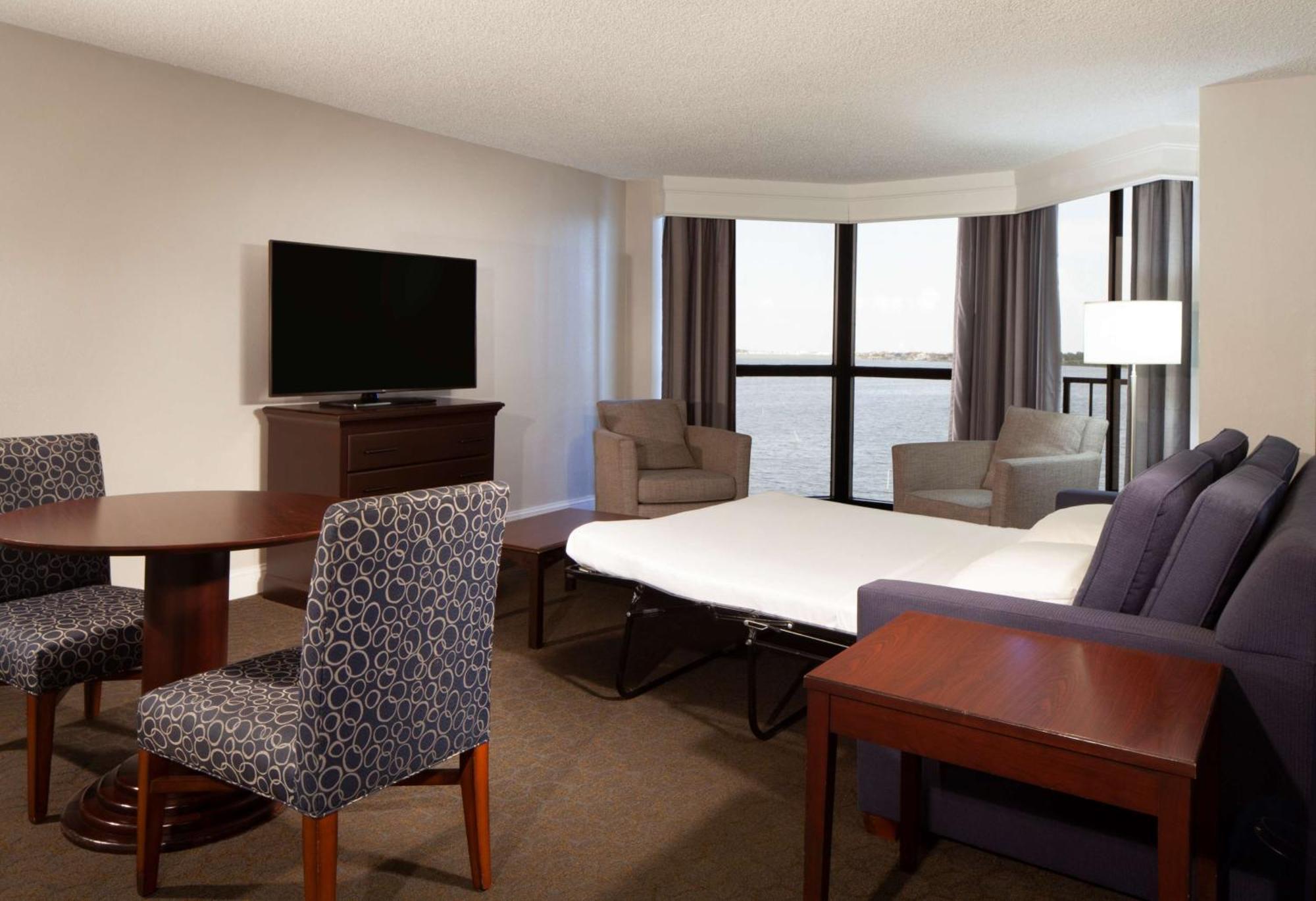 Junior Suite Two Double Beds Marina View,1705861768:JPEG