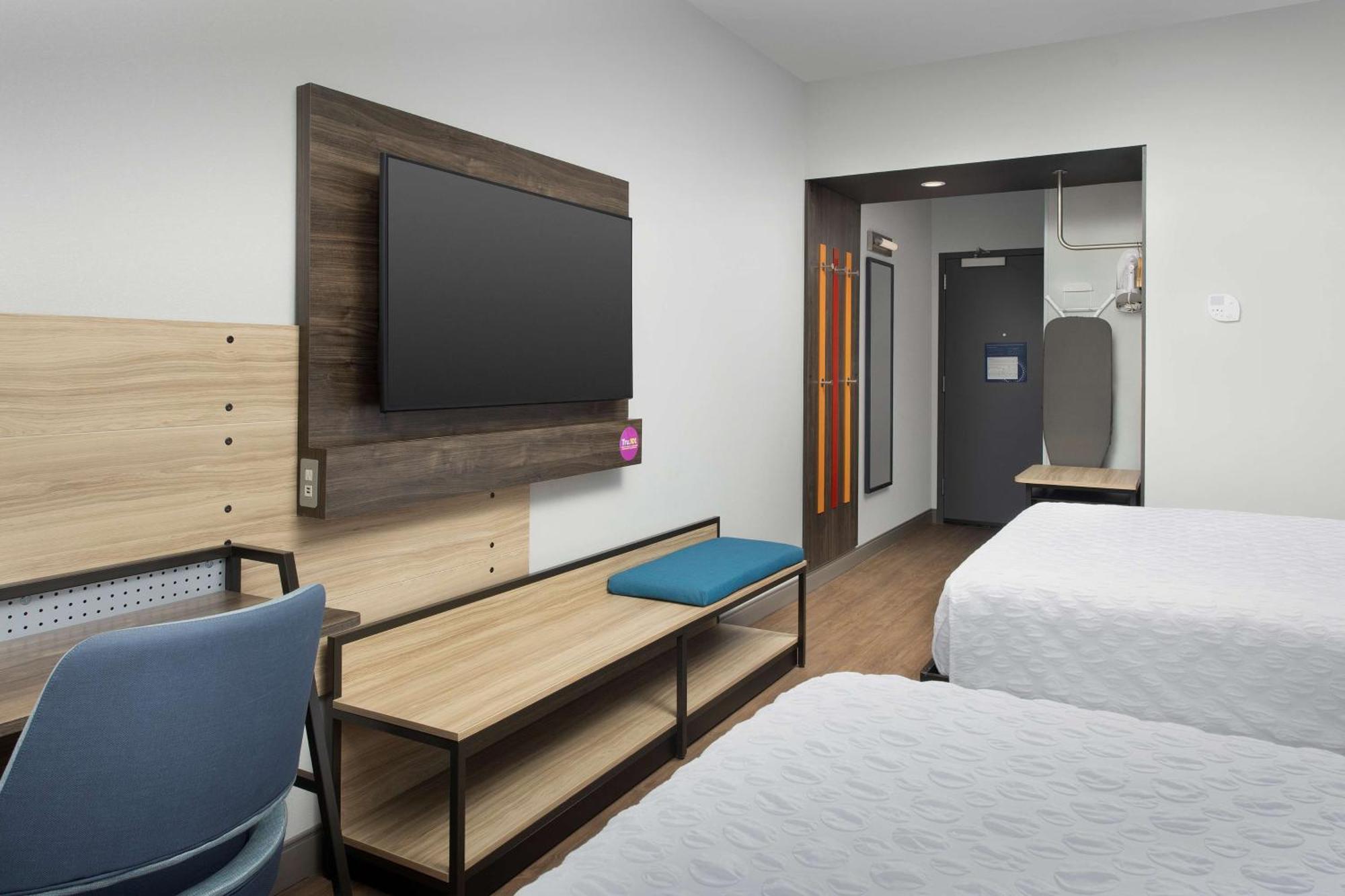Queen Room with Two Queen Beds