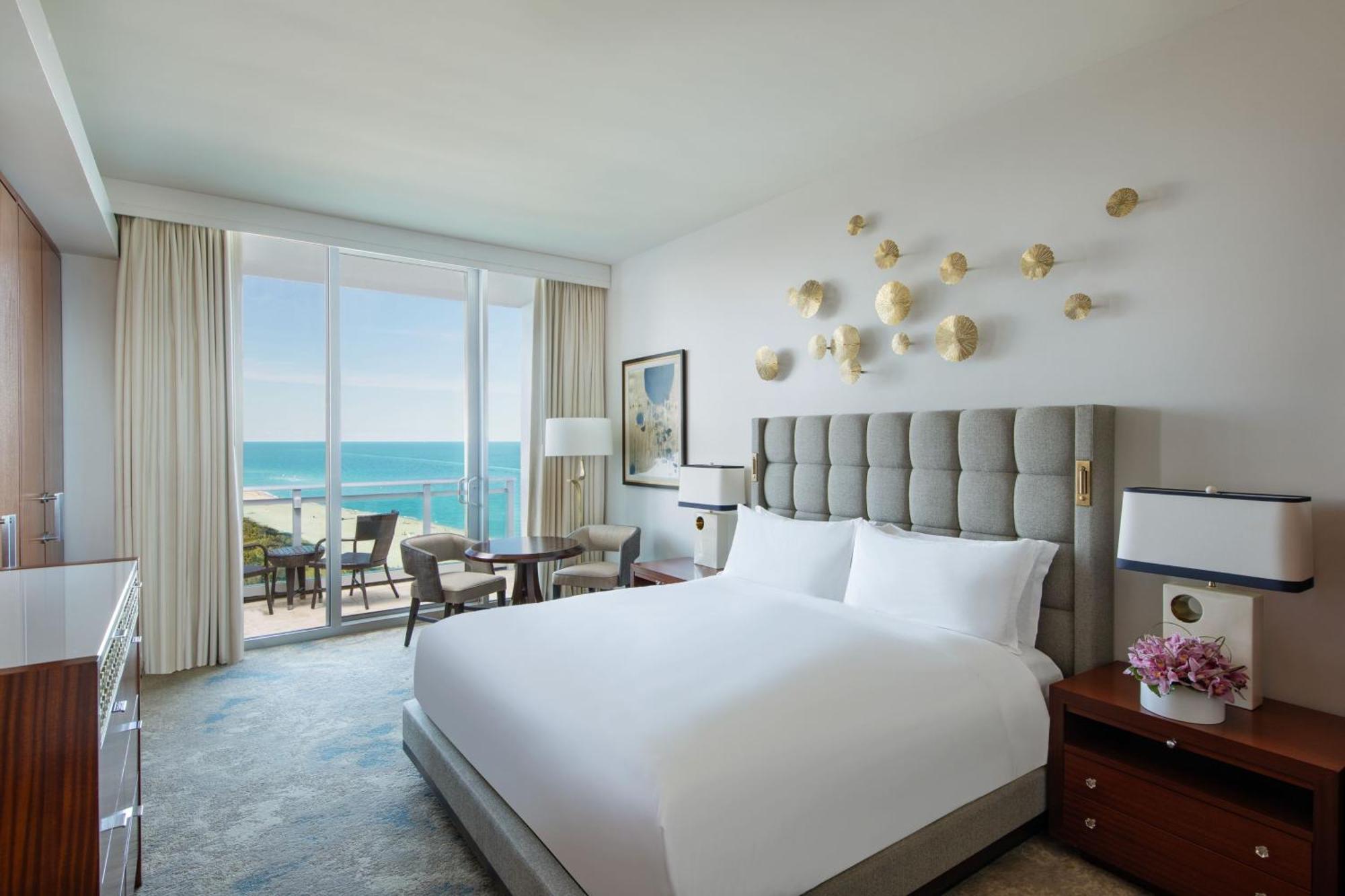 Ocean View Room 1 King Bed,1553646991:JPEG