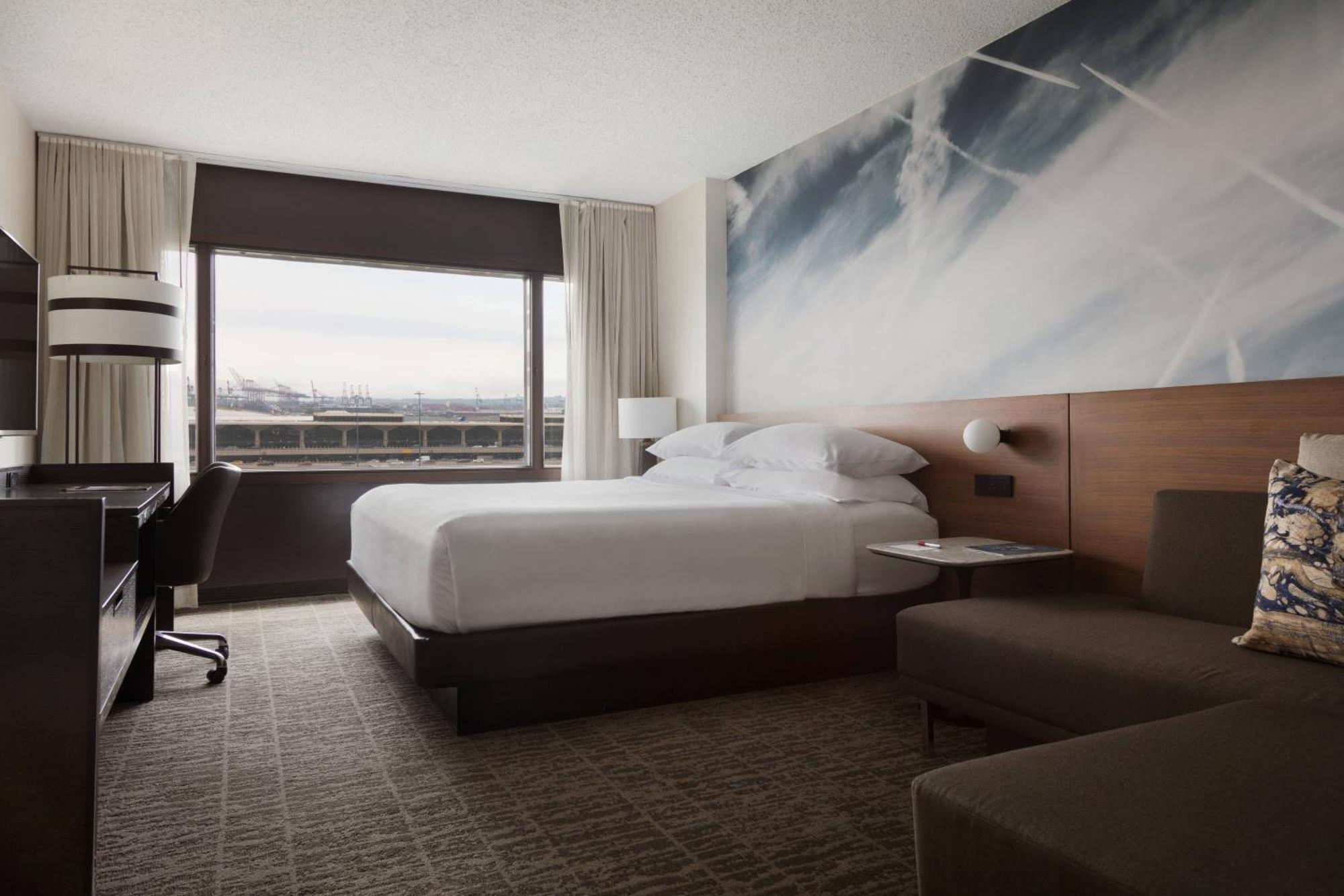 King Room,1589565730:JPEG