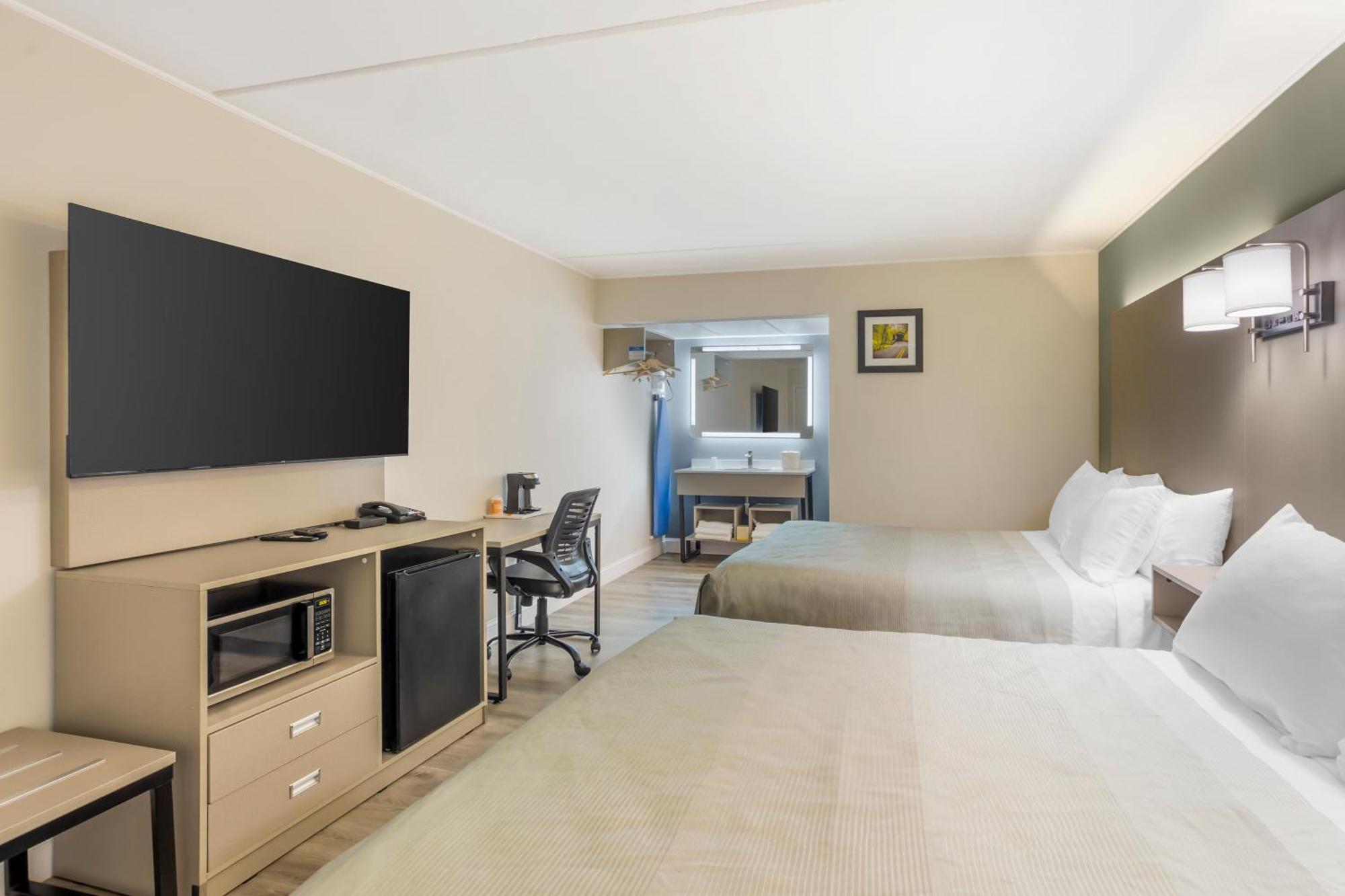 Standard Room J